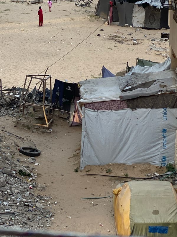 Daily life documented in Khan Yunis displacement areas