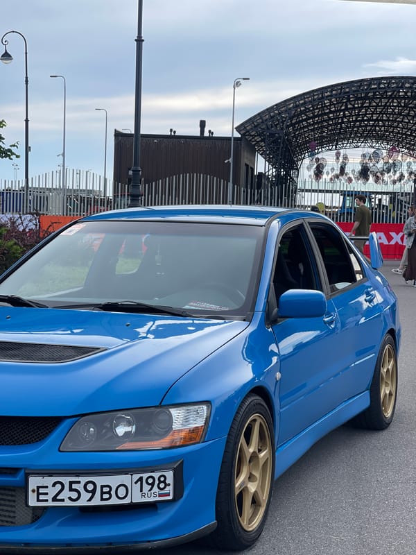 Drift expo and car meet with wild custom builds on display
