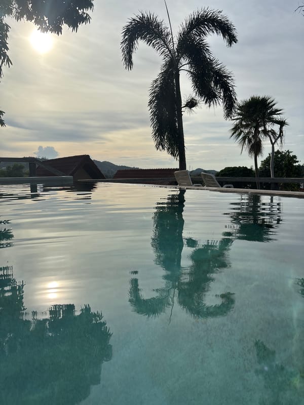 Lazy morning at a Ban Bang Rak infinity pool, Koh Samui