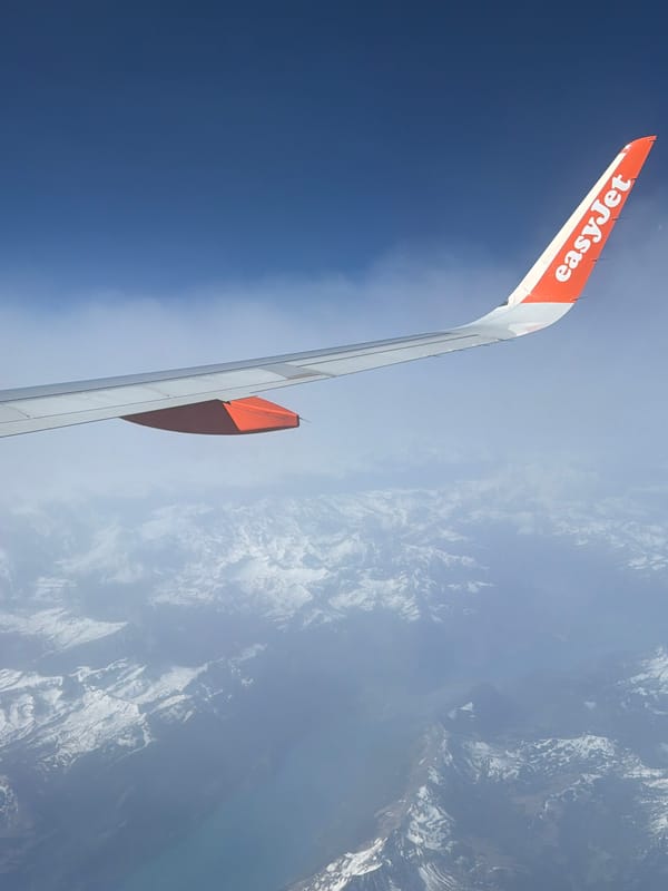 Passenger captures aerial view from easyJet flight over Switzerland