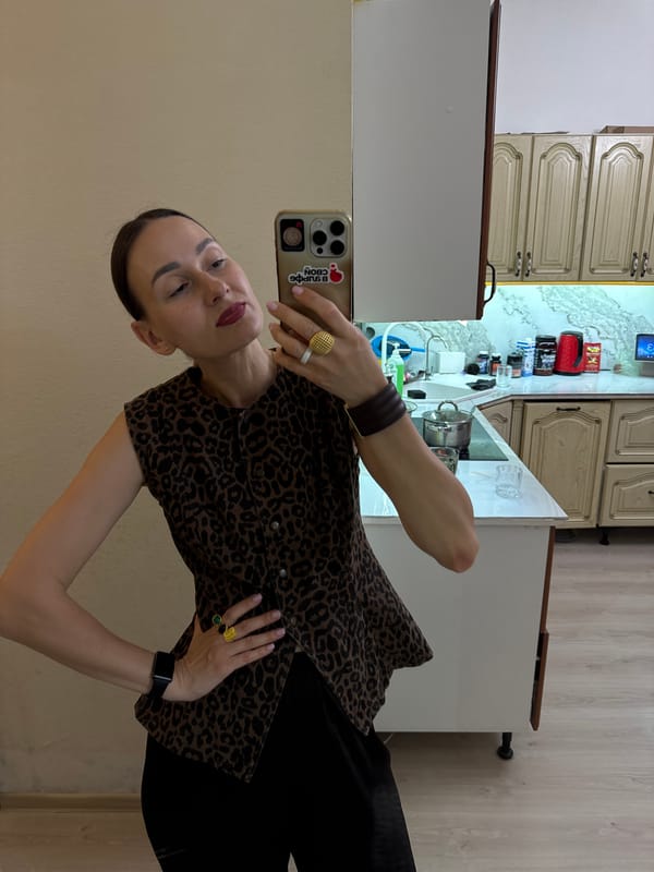 Woman documents hour of domestic life in Sochi home