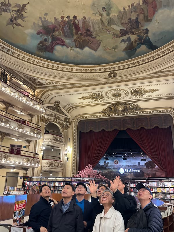Visitors capture Buenos Aires' famous theatre-turned-bookstore architectural grandeur