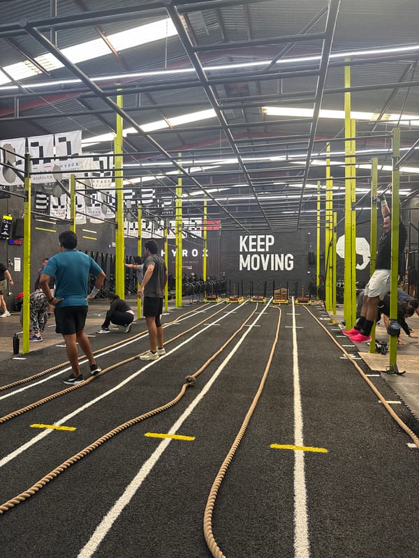 Fitness enthusiasts train at HYROX gym in Mexico City