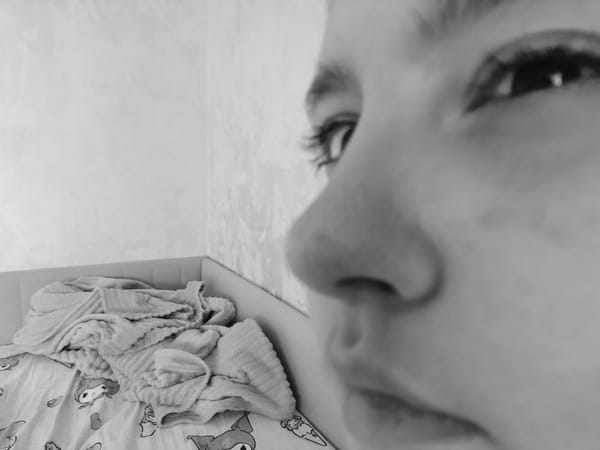 Portrait photography session captured in Russian village