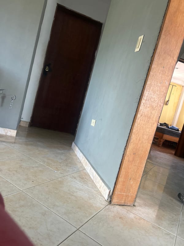Casual indoor snapshots from a Venezuelan home, everyday details