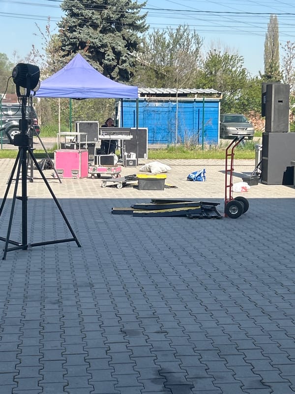 Early morning event setup observed in Bulgarian parking area