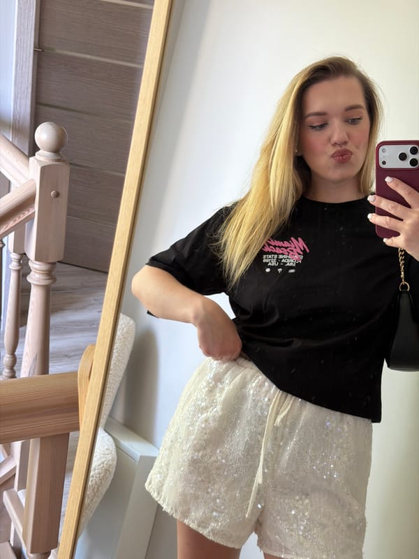 Mirror selfie session in Dreiliņi, Latvia
