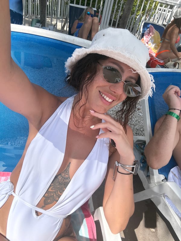 Resort guests enjoy poolside leisure time in Key West