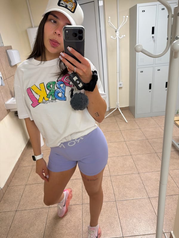 Woman takes mirror selfies in Gabrovo facility