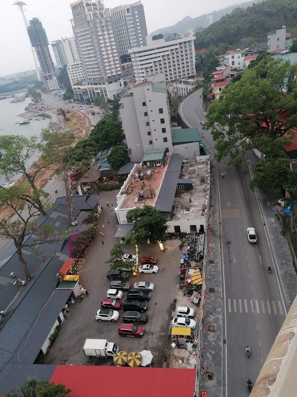 Everyday urban scenes documented in Bai Chay Ward, Vietnam