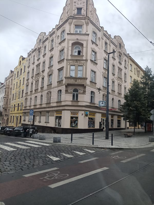 Tram ride through Vršovice, Prague on a grey afternoon