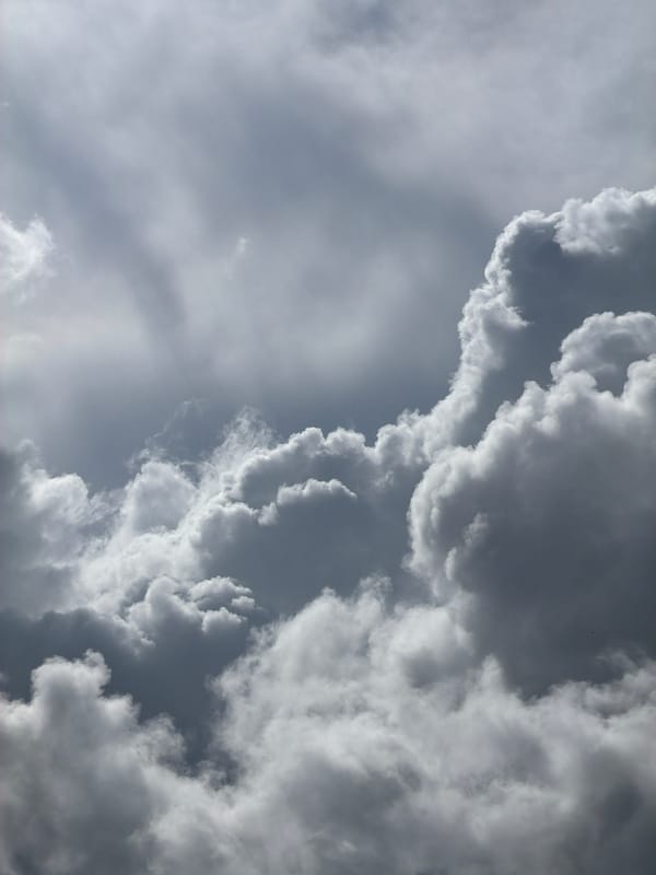 Cloudy morning tarot reading session observed in North Kuta