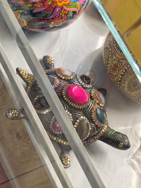 Decorative souvenirs and ornaments documented at Moscow retail store