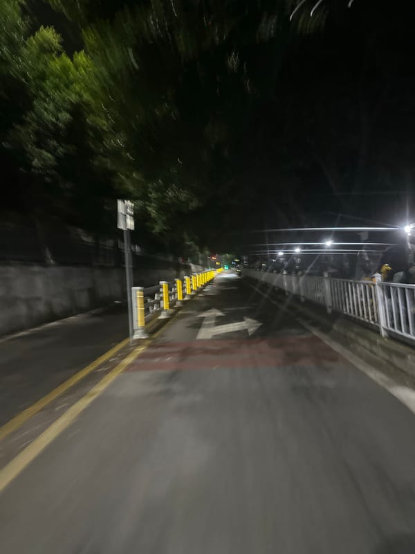 Nighttime street documentation in Chongqing High-tech Zone