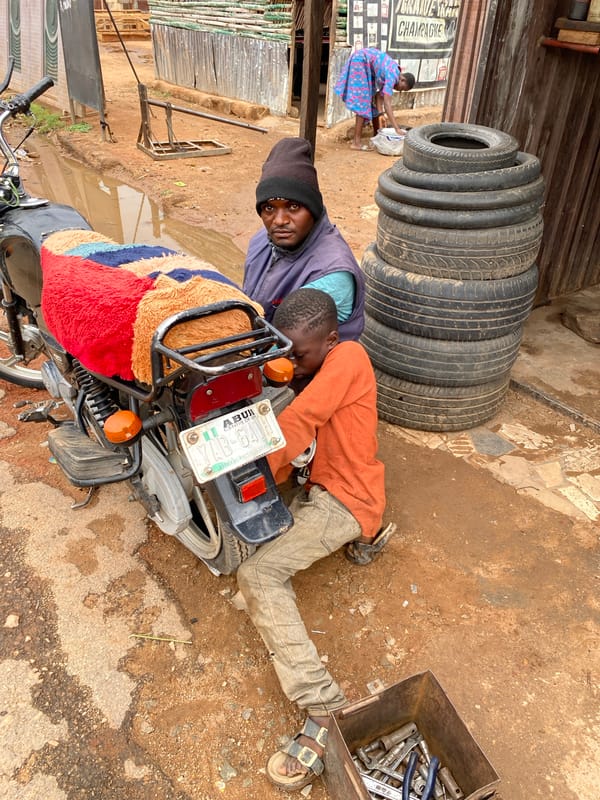Daily life documented in Narayi, Nigeria street scenes