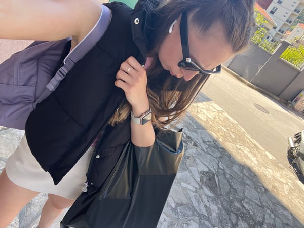 Woman photographed in casual attire in Bečići, Montenegro