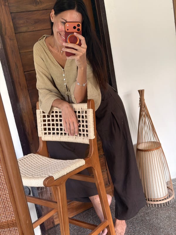 Indoor selfie at a wooden-accented space in Ko Samui