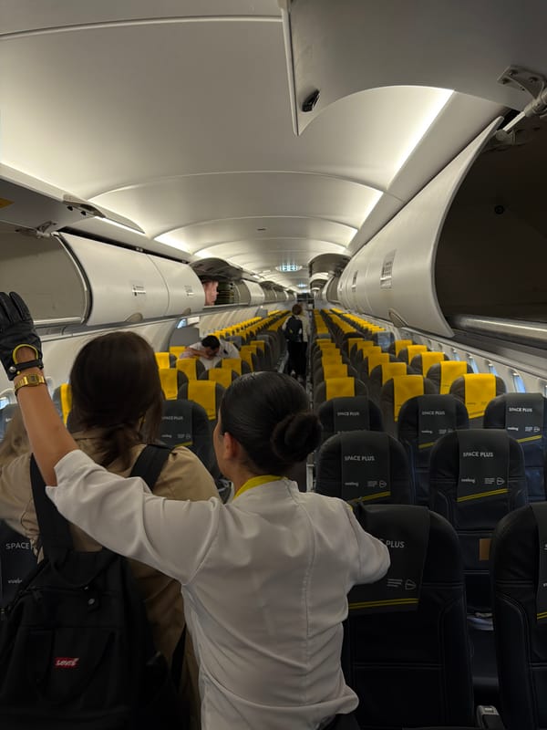 At the gate: jet bridge and cabin views at Gatwick