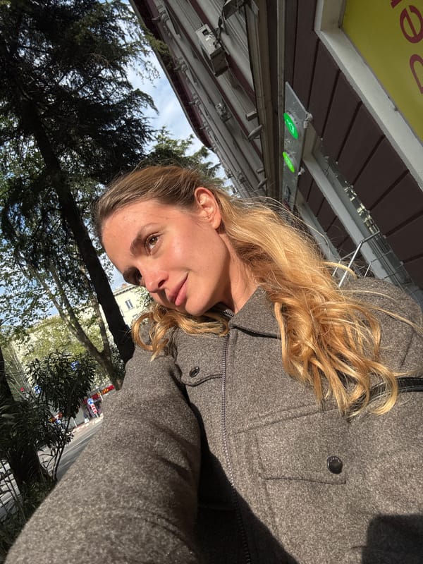 Woman photographed multiple times on Tbilisi sidewalks