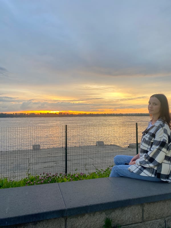 Summer solstice sunset over the Volga in Novokuybyshevsk