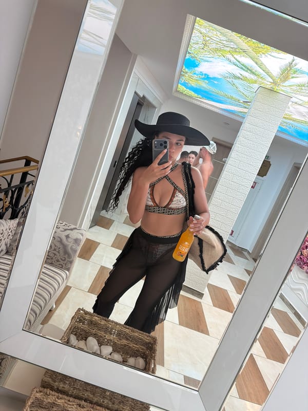 Getting ready at Sweet Homes, Nesebar