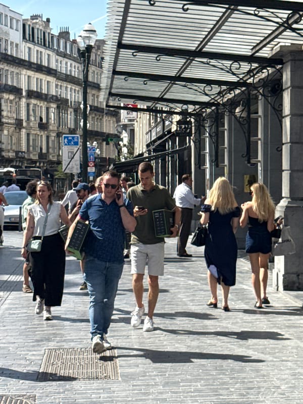 A sunny afternoon moving through central Brussels streets