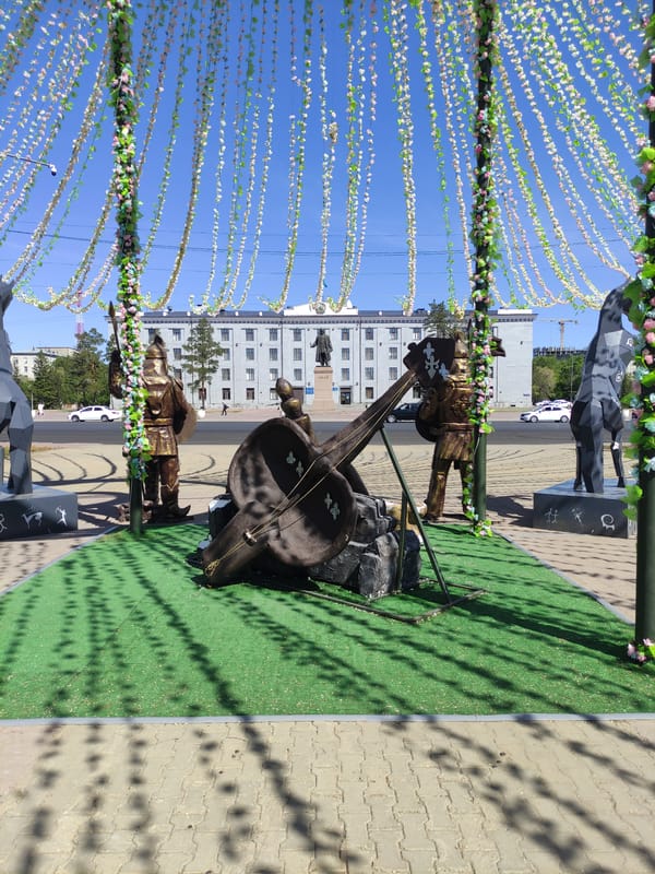 Morning walk through Pavlodar's memorials and parks documented