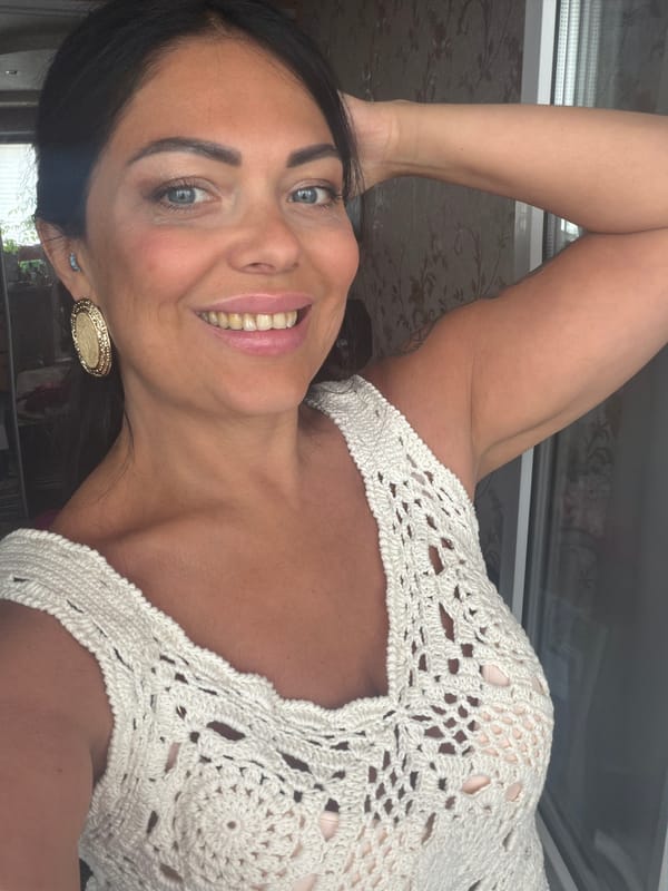 Woman photographed smiling in portrait shot in Murmansk