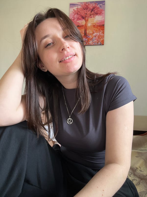 Tender moments and rural scenes captured in Usol'tseva, Russia