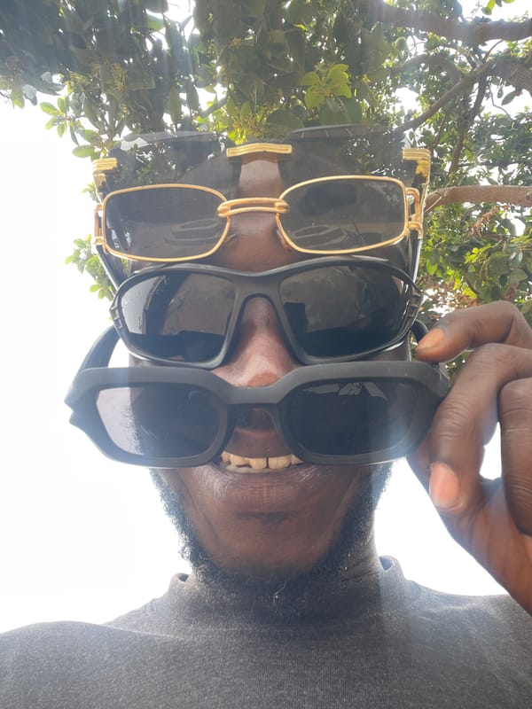 Man in traditional dress spotted outside Jos building