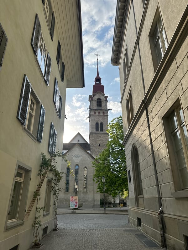 Afternoon stroll through historic Winterthur streets documented in photographs