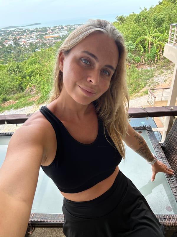 Hilltop selfie over Ko Samui's coastline