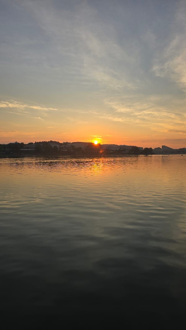 Sunset views and waterfront scenes along Kazan's Kazanka River