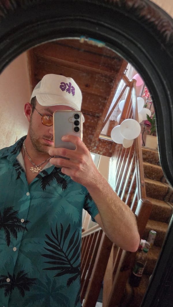 SKG hat and Hawaiian shirt in Bania, Bulgaria