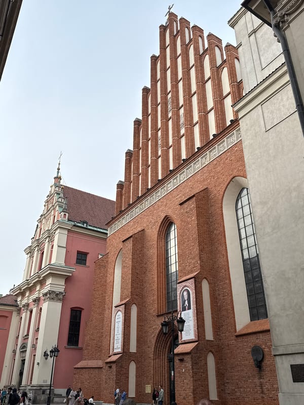 Afternoon stroll through Warsaw's historic landmarks and Old Town