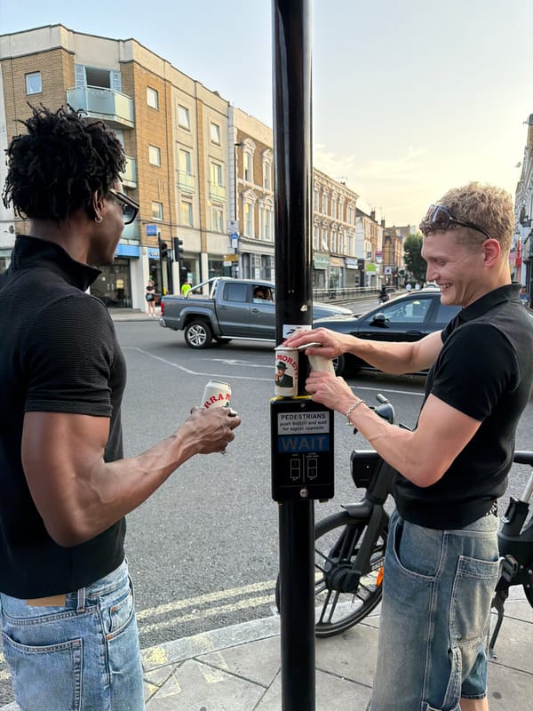 Mirror selfies and a London street stop on a June evening