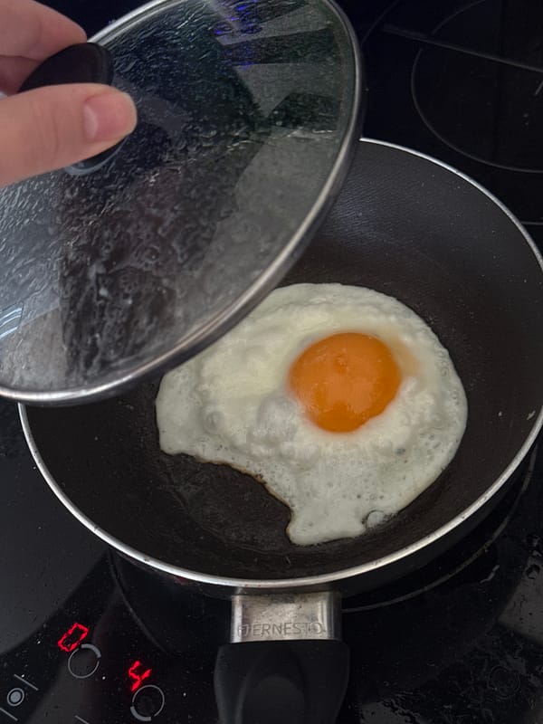 Woman conducts indoor photo session in Belgrade apartment