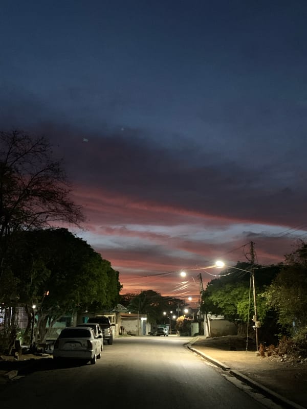 Evening street scenes documented in Santa Ana, Venezuela