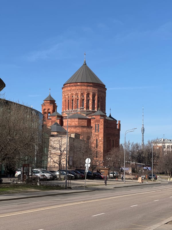 Casual moments captured around Khimki swimming pool and streets