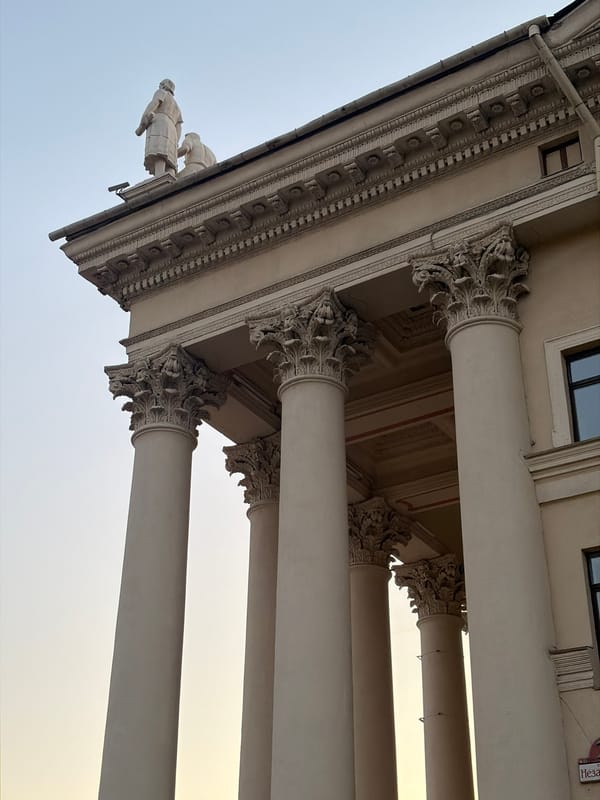 Afternoon out in Minsk: architecture, streets, and a shopping stop
