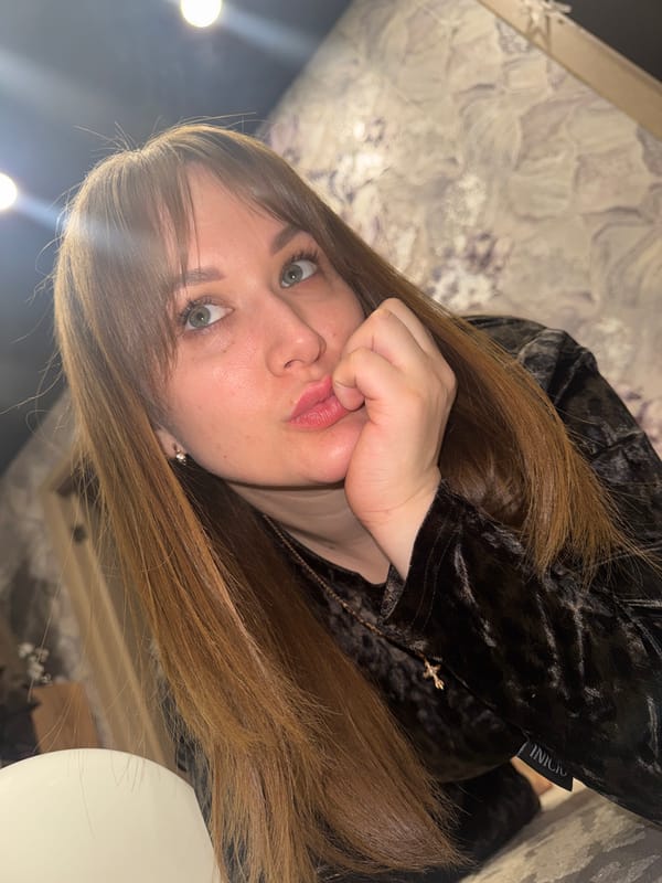 Portrait session and social media posts documented in Chaikovsky