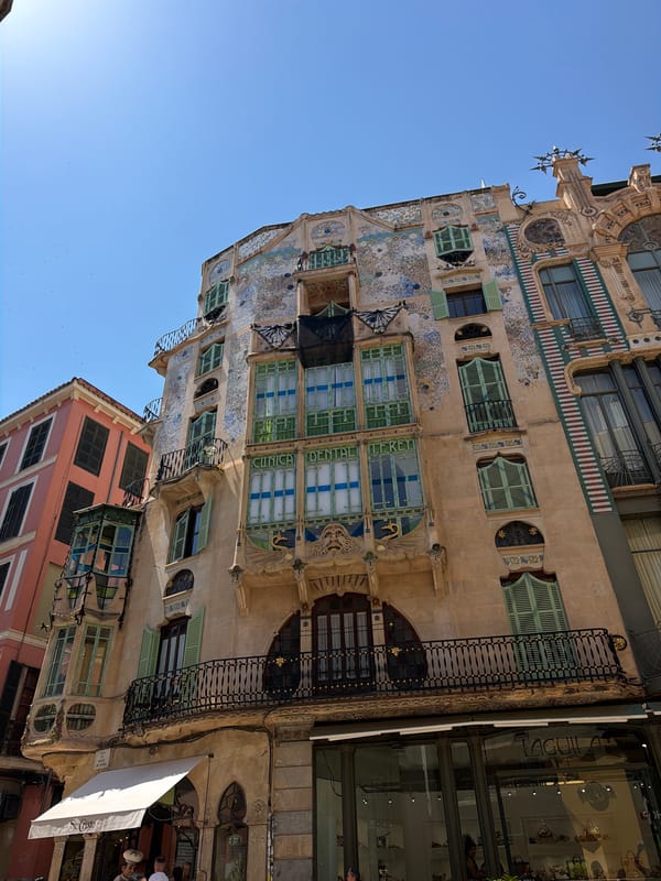 Casual moments documented around Palma's architecture and food displays