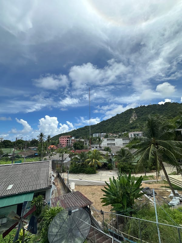 Lazy afternoon in Karon, between hammocks and hilltop views