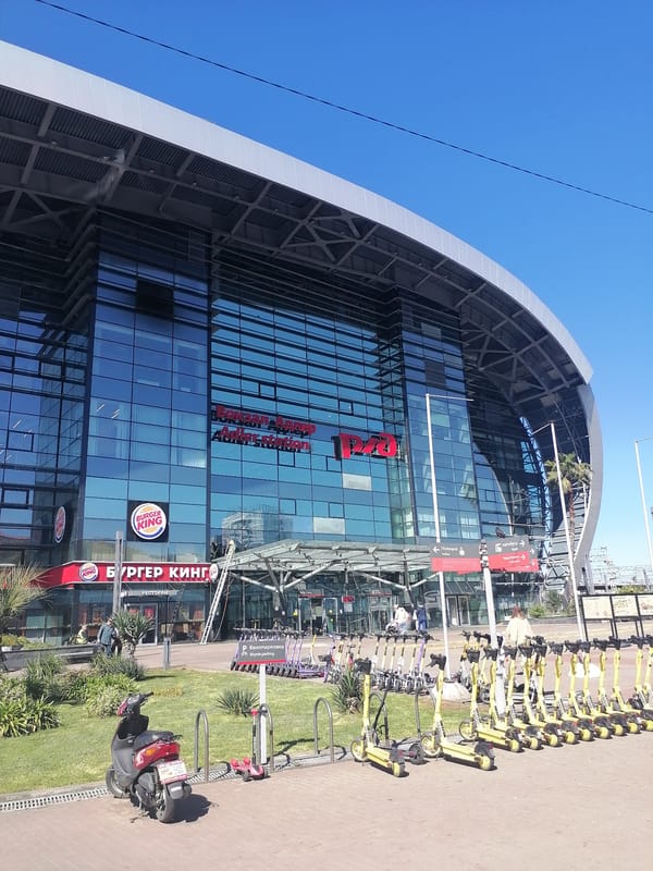 Ordinary morning moments documented across Sochi transit and hospitality areas