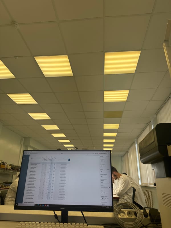 Electronics lab session documented in Perm, Russia workshop