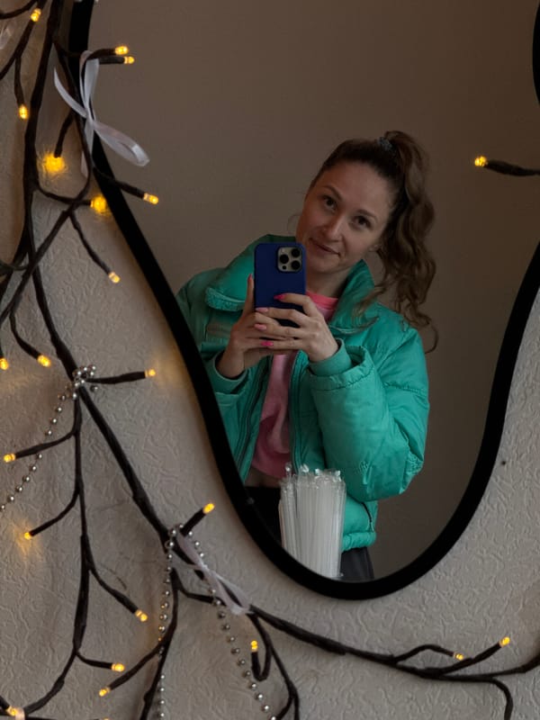 Morning scenes captured in Osa: selfie and husky sighting