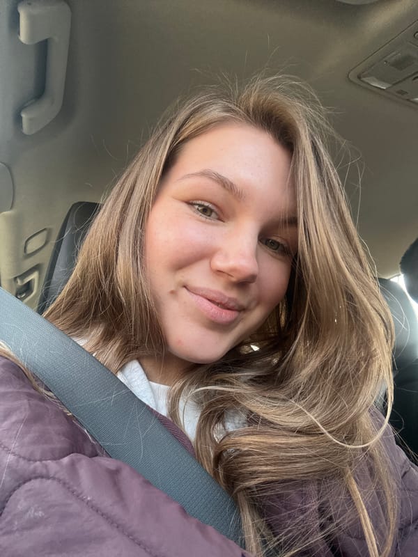 Woman takes selfie in moving car in Belgrade