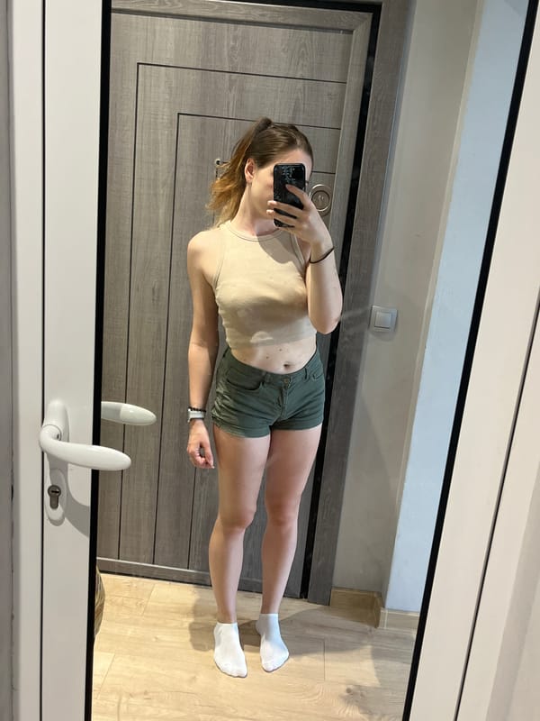 Mirror selfies and a street cat in Pazardzhik