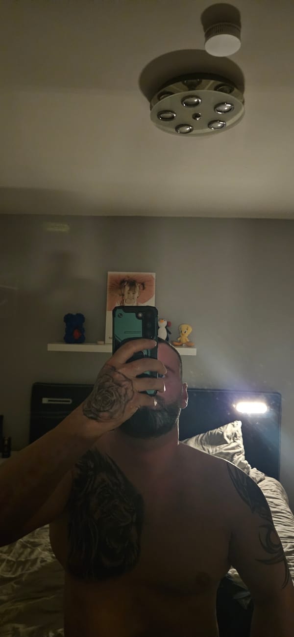 Evening home moments captured in Gütersloh residence