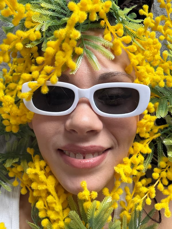 Fashion photography session with eyewear theme documented in Bor